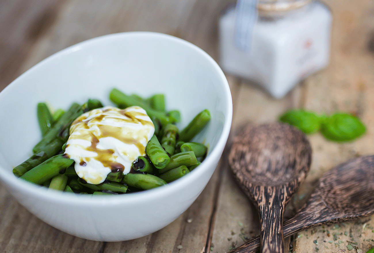 Recipe - Green bean salad with sour cream and pumpkin seed oil - Kocbek Oil Mill